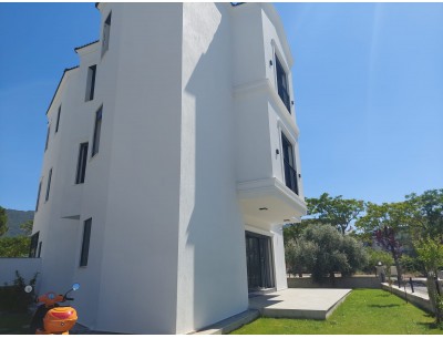 DİZAYN GAYRİMENKUL'DEN DAVUTLARDA 4+1 MÜSTAKİL VİLLA